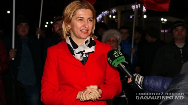 FOTO / VIDEO | Administrația din Găgăuzia triumfă. Focuri de artificii, la Comrat, în cinstea lui Igor Dodon