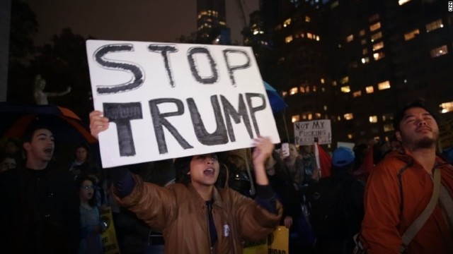 A treia noapte de proteste anti-Trump în Statele Unite