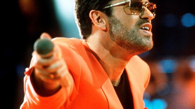 Cântărețul George Michael a murit la 53 de ani