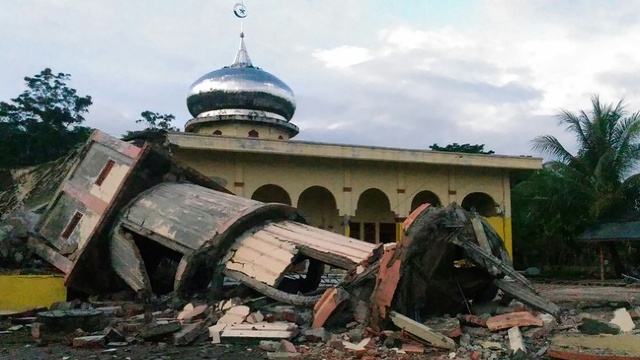 Peste 45.000 de persoane și-au părăsit locuințele după cutremurul din Indonezia 