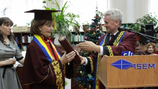 FOTO | Principesa Margareta a României, Doctor Honoris Causa al Academiei de Studii Economice din Moldova