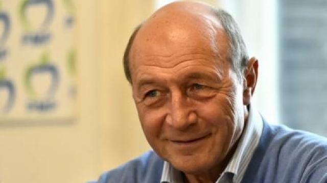 Traian Băsescu: Este posibil ca Dodon să îmi retragă cetățenia moldovenească
