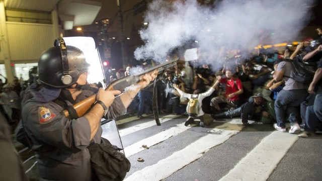 Zece state federale din Brazilia se confruntă cu proteste violente