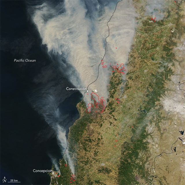 FOTO | Incendiile de pădure din Chile, fotografiate de sateliți ai NASA