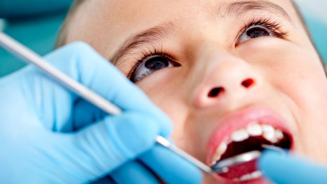 Copiii din raioanele Râșcani și Drochia vor beneficia de consultații stomatologice gratuite