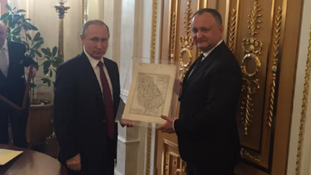 În afară de harta Moldovei istorice, Dodon nu s-a întors cu nimic de la Kremlin (Revista presei)
