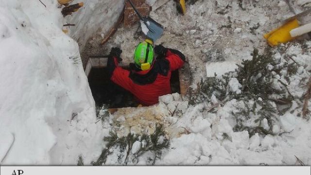 Avalanșă în Italia | Echipele de salvatori continuă căutările pentru găsirea celor 23 de persoane date dispărute