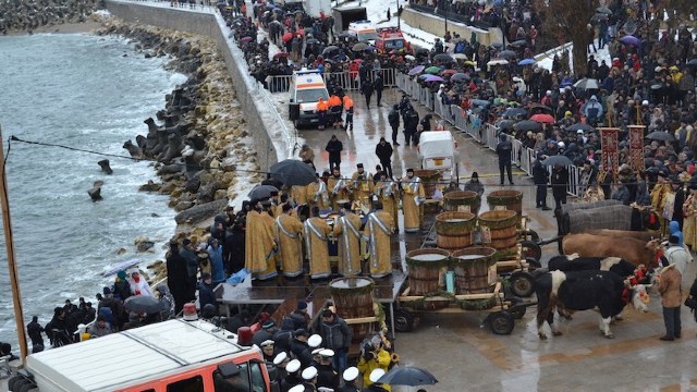 Tradiționalele procesiuni de Bobotează au fost anulate la Constanța, Galați, Brăila și Tulcea