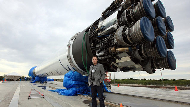 Lansarea rachetei Falcon 9 a companiei SpaceX a fost amânată din cauza condițiilor meteo nefavorabile 
