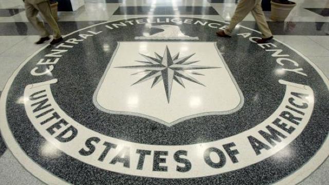 New York Times | Foști și actuali consilieri ai lui Trump, vizați de o anchetă a FBI-CIA-NSA