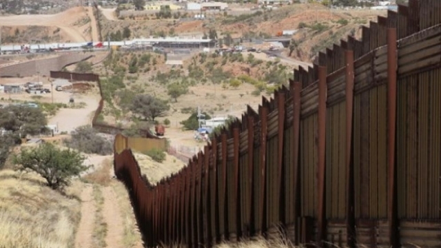 SUA | Zidul de la granița cu Mexicul va costa până la 21,6 miliarde de dolari
