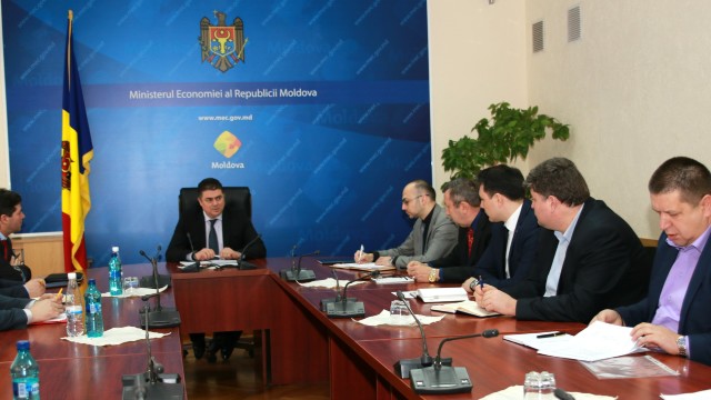 Ministrul Economiei s-a întâlnit cu conducătorii companiilor reglementate din sectorul electroenergetic