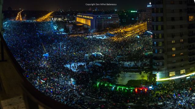 Protestul din București | 5 răniți și 20 de persoane, reținute (VIDEO)