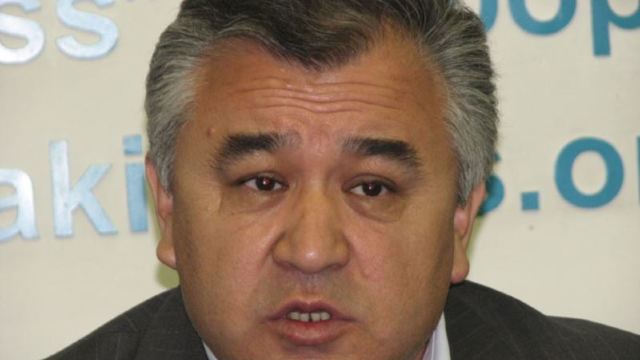 Un politician kîrgîz din opoziție, Omurbek Tekebaiev, a fost arestat sub acuzații de corupție și fraudă