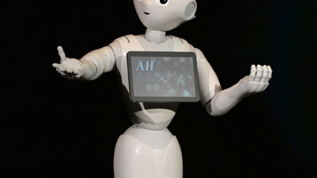 VIDEO | Cel mai bătrân robot din lume va fi expus la Muzeul Științelor din Londra