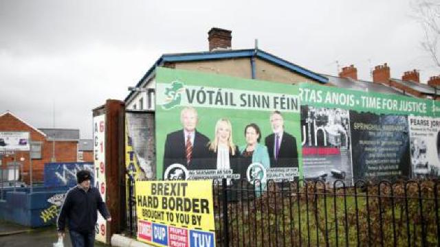 Alegătorii din provincia britanică Irlanda de Nord aleg o nouă adunare legislativă