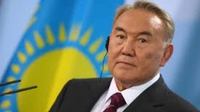 Kazahstanul a trecut oficial la grafia latină