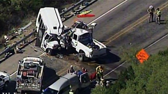 Cel puțin treisprezece morți, în urma unui accident rutier în Statele Unite