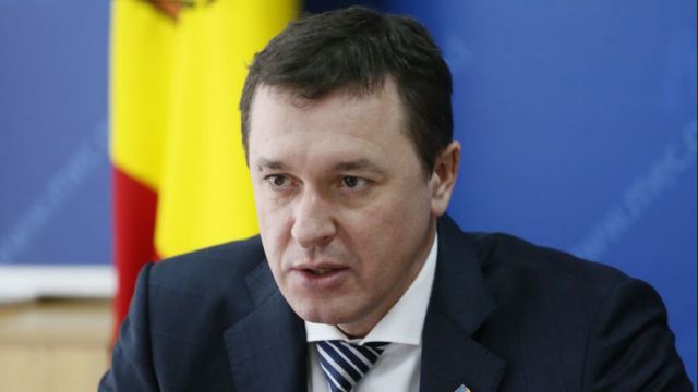 VIDEO | Procuratura Anticorupție oferă detalii despre perchezițiile care au avut loc la ex-directorul „Moldtelecom”, Vitalie Iurcu