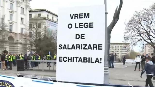 PROTEST la București | Trafic blocat din cauza protestului polițiștilor (VIDEO)