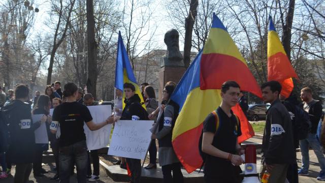 ODIP a organizat un protest în fața Reședinței de stat a președintelui Dodon