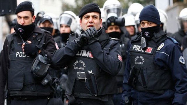 Turcia | Poliția a arestat 5 presupuși jihadiști, suspectați că pregăteau un atentat înaintea referendumului