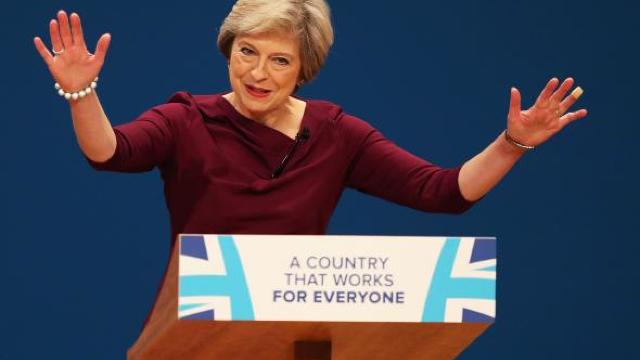 Premierul Marii Britanii, Theresa May, vrea să organizeze alegeri anticipate pe 8 iunie
