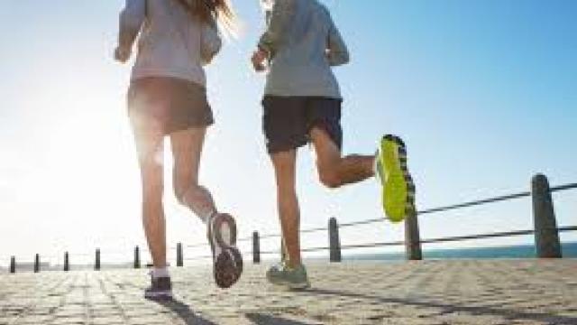 STUDIU | 45 de minute de exerciții fizice pe săptămână îmbunătățesc funcțiile creierului