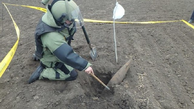 Geniștii militari au distrus 40 de obiecte explozive în luna martie