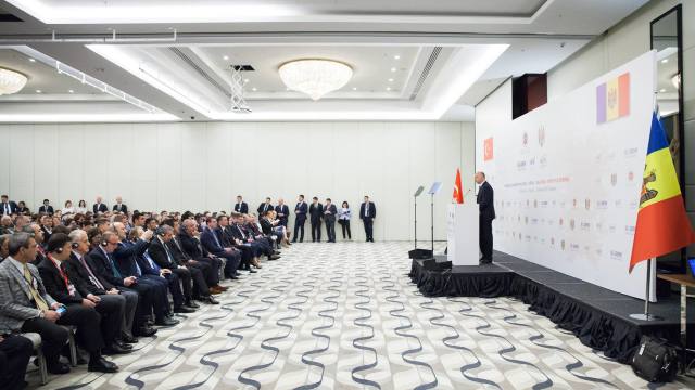 Peste 200 de antreprenori, la Forumul de afaceri moldo-turc (FOTO)