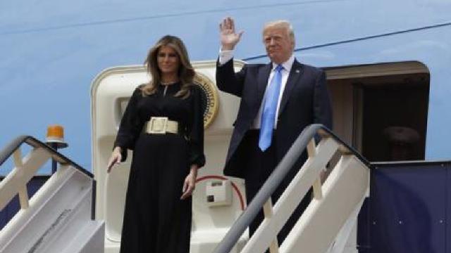 Președintele american Donald Trump a sosit sâmbătă dimineața la Riad
