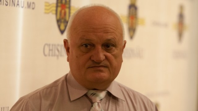 Secretarul Consiliului Municipal al Capitalei, Valeriu Didencu, va sta după gratii