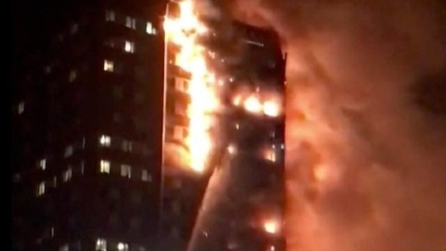 Mai mulți morți în urma incendiului care a cuprins un bloc turn din Londra