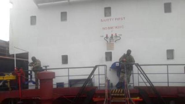 Ucraina a pus sechestru pe o navă moldovenească folosită pentru a transporta ilegal marinari în Crimeea