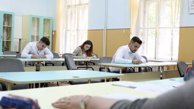 BAC 2017 | Elevii susțin astăzi examenul la limba străină