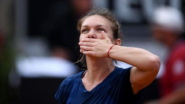 Tenis | Victorie spectaculoasă a Simonei Halep la Roland Garros