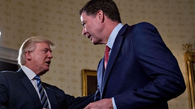 Congresmenii au cerut acces la rapoartele întocmite de Comey despre Trump