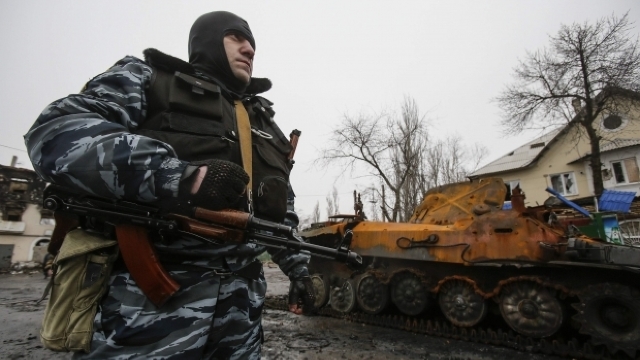 Două victime în rândul militarilor ucraineni pe frontul din Donbas