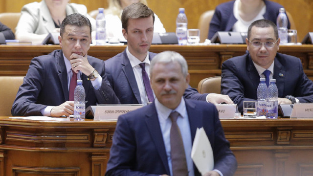 România | Guvernul, condus de premierul Sorin Grindeanu, a fost demis