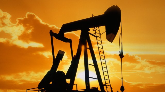 Prețul petrolului a explodat după ce mai multe țări din Golf au rupt legăturile cu Qatarul
