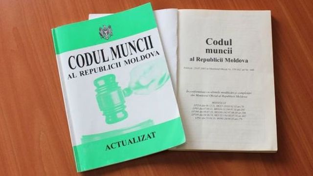 Sindicatele se declară nemulțumite că Parlamentul a amendat Codul Muncii fără a ține cont de opinia lor