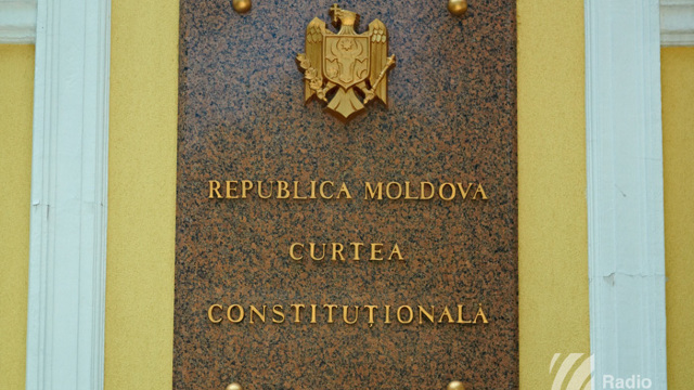 Curtea Constituțională, sesizată din nou cu privire la retragerea cetățeniei moldovenești a lui Traian Băsescu