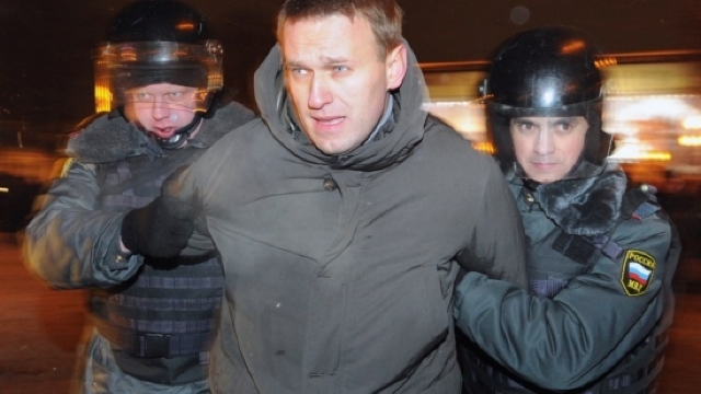 Opozantul rus Aleksei Navalnîi afirmă că serviciile de securitate rusești îi hăituiesc soția și copiii