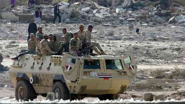 Sinai | Forțele de securitate egiptene au ucis 10 militanți într-un schimb de focuri
