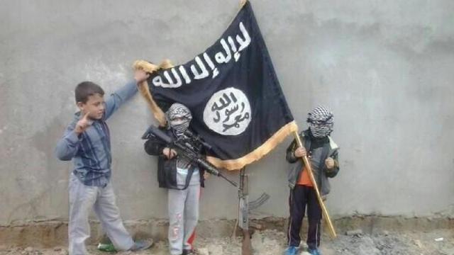 Copiii sirieni, „carne de tun” în lupta anti-ISIS?