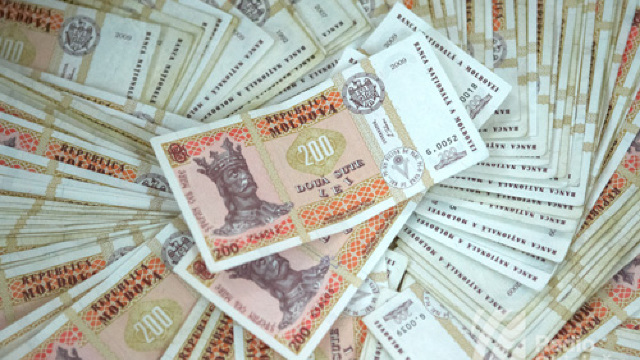 Aproape 40 de mii de moldoveni s-au împrumutat anul trecut de la asociațiile de economii și împrumut