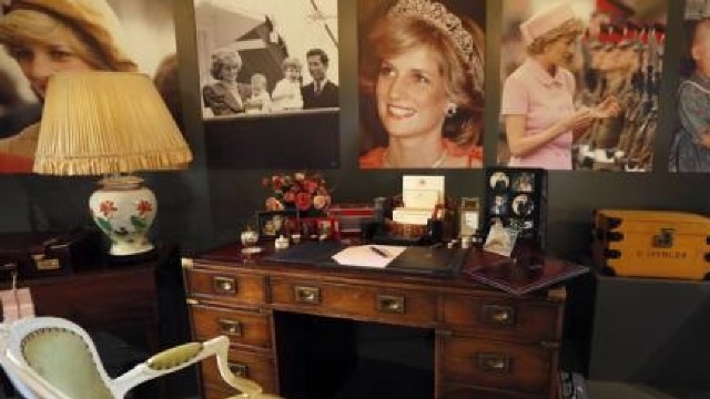 Prinții William și Harry ai Marii Britanii vorbesc despre mama lor, prințesa Diana, într-un documentar