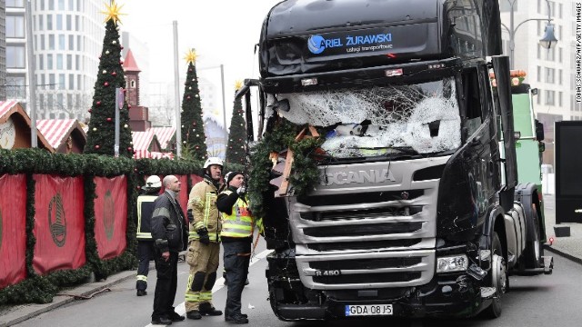 Atacatorul care a intrat cu un camion într-un târg de Crăciun la Berlin a acționat singur 
