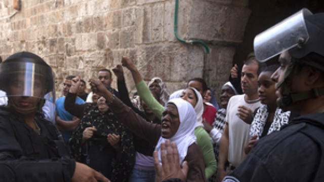 Sute de palestinieni s-au confruntat cu poliția israeliană în Ierusalim