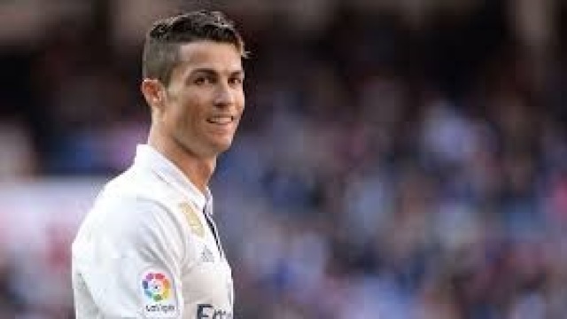 Liga Campionilor | Cristiano Ronaldo, primul jucător care marchează în toate meciurile din grupă 